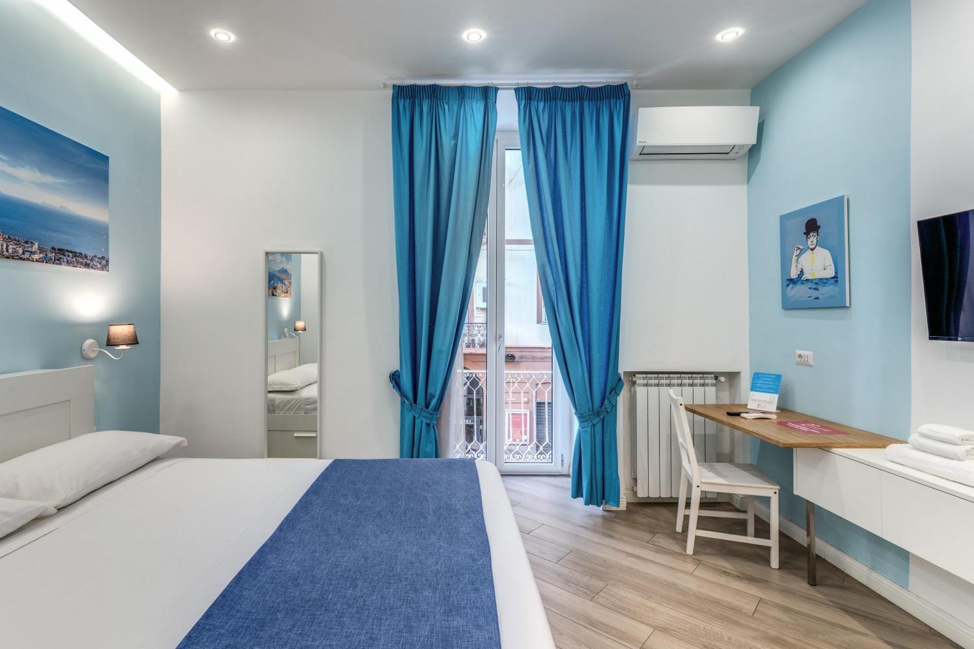 לינה וארוחת בוקר נאפולי Casa Galu' מראה חיצוני תמונה