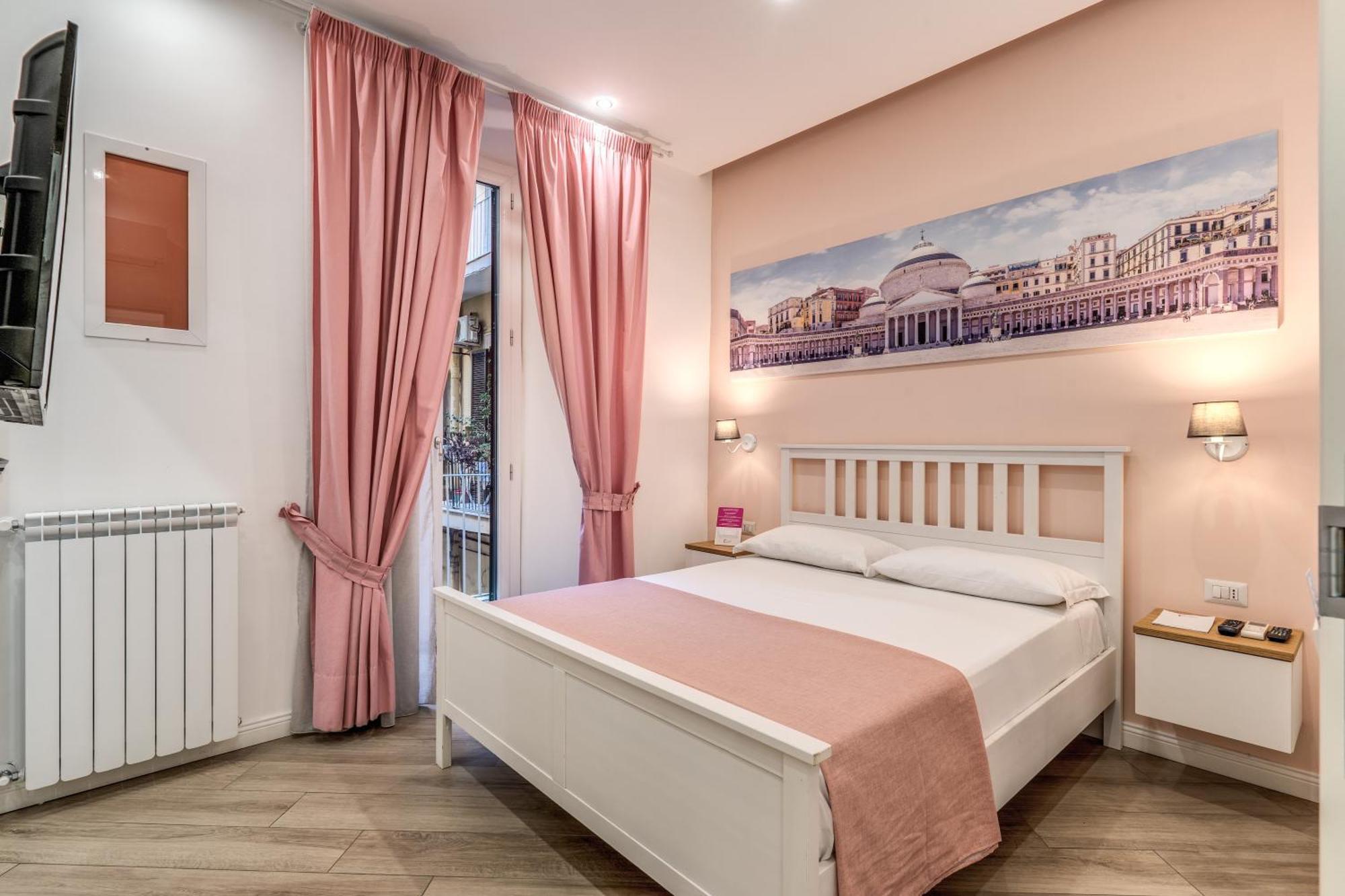 לינה וארוחת בוקר נאפולי Casa Galu' מראה חיצוני תמונה