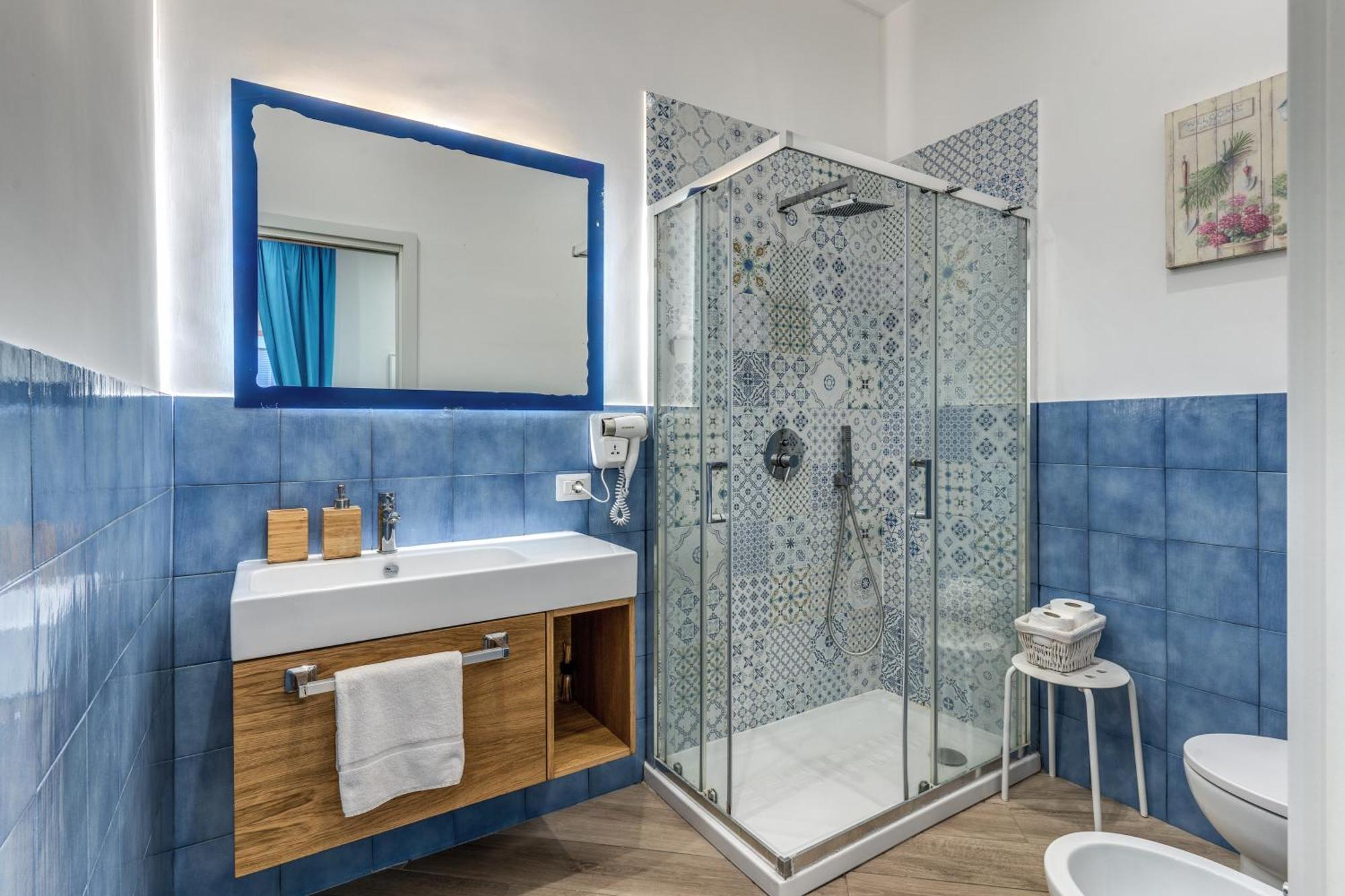 לינה וארוחת בוקר נאפולי Casa Galu' מראה חיצוני תמונה